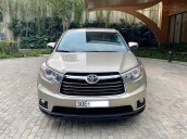 Cần bán xe Toyota Highlander LE 2.7 đời 2015, màu vàng, xe nhập