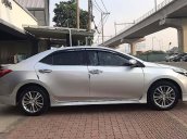 Cần bán xe Toyota Corolla Altis 1.8G AT sản xuất năm 2016, màu bạc số tự động, giá chỉ 680 triệu