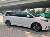 Bán Toyota Sienna Limited model 2019, chạy 8 nghìn km, bản full xe như mới