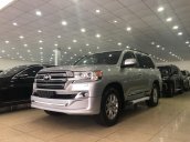 Bán Toyota Land Cruiser 5.7L V8 xuất Mỹ sản xuất năm 2018, màu bạc, nhập khẩu