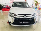 Cần bán Mitsubishi Outlander 2.0 CVT sản xuất 2019, giảm giá sâu, giao nhanh