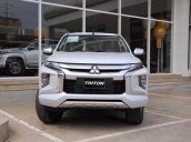 Cần bán Mitsubishi Triton đời 2019, màu trắng, giao xe toàn quốc