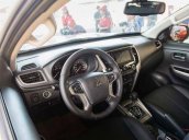 Bán xe Mitsubishi Triton 4x4 AT Mivec Premium đời 2019, màu ghi xám