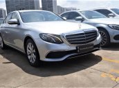 Bán xe Mercedes E200 sản xuất 2017, màu bạc còn rất mới