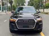 Cần bán xe Audi Q7 Sline đời 2018, màu đen, giá hấp dẫn