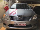 Bán Toyota Innova đời 2012, màu bạc như mới, 440tr