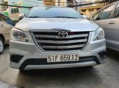 Cần bán xe Innova 2.0 E, 2016 MT