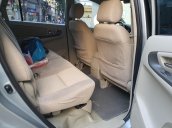 Cần bán xe Innova 2.0 E, 2016 MT