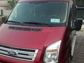 Cần bán xe cũ Ford Transit đời 2015, màu đỏ