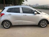 Cần bán Hyundai Grand i10 sản xuất năm 2015, màu bạc, nhập khẩu 