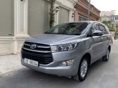 Cần bán Toyota Innova 2.0G năm 2016, màu bạc