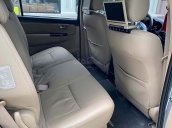 Xe Toyota Fortuner 2.7V 4x2 AT năm sản xuất 2015, màu bạc