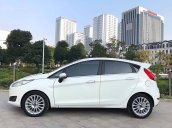 Bán ô tô Ford Fiesta năm sản xuất 2016, màu trắng số tự động