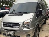 Bán Ford Transit 2017, màu bạc xe còn mới lắm