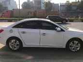 Bán ô tô Chevrolet Cruze sản xuất 2016, màu trắng, giá tốt xe còn mới lắm