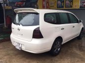 Xe Nissan Livina 1.8MT đời 2011, màu trắng số sàn, giá tốt