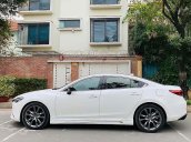 Cần bán gấp Mazda 6 2.0 đời 2018, màu trắng