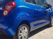 Bán xe Chevrolet Spark đời 2017, màu xanh lam như mới, giá tốt