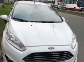 Cần bán Ford Fiesta 2014, màu trắng ít sử dụng, 379 triệu xe còn mới lắm