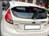 Cần bán Ford Fiesta 2014, màu trắng ít sử dụng, 379 triệu xe còn mới lắm