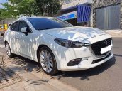 Bán ô tô Mazda 3 2.0 năm 2018, màu trắng, giá tốt