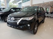 Bán Toyota Fortuner 2.4G MT 2019 xe giao ngay, ưu đãi sốc: Giảm tiền mặt + BHVC + PK chính hãng, LH 0901260368