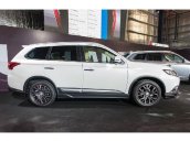 Bán ô tô Mitsubishi Outlander CVT, hỗ trợ vay trả góp lãi suất thấp