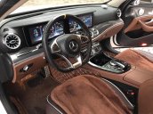 Bán Mercedes E300 AMG model 2017 đẹp gắt, phun kịch option