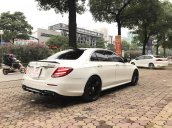 Bán Mercedes E300 AMG model 2017 đẹp gắt, phun kịch option