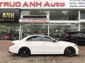 Bán Mercedes E300 AMG model 2017 đẹp gắt, phun kịch option