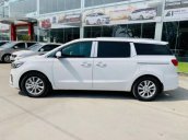 Cần bán Kia Sedona Luxury năm sản xuất 2019, màu trắng