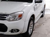 Cần bán xe Ford Everest 2.5 AT đời 2014, màu trắng, nhập khẩu nguyên chiếc