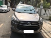 Cần bán Toyota Innova E sản xuất năm 2018, màu xám (ghi)