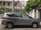 Cần bán Toyota Innova E sản xuất năm 2018, màu xám (ghi)