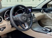 MBA Auto - bán xe Mercedes C200 model 2018 đen/kem - trả trước 380 triệu nhận xe ngay