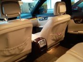 Bán xe Mercedes S350 2010, màu đen