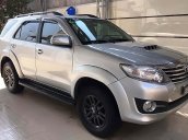 Bán xe Toyota Fortuner G đời 2016, màu bạc, giá tốt