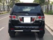 Cần bán Toyota Fortuner 4x2AT 2.7V đời 2014, màu đen, số tự động