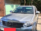 Cần bán lại xe Toyota Fortuner năm 2013, màu bạc, nhập khẩu, giá 650tr