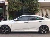 Bán xe Honda Civic đời 2017, màu trắng, nhập khẩu 