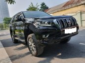 Toyota Land Cruiser Prado 2.7 VX màu đen, số tự động, sản xuất 2019, biển Hà Nội