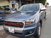 Bán Ford Ranger XLS 2.2L 4x2 AT sản xuất 2017, màu xanh lam, nhập khẩu