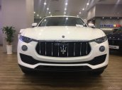 0932222253 cần bán xe Maserati Levante đời 2019 sản xuất 2018, màu trắng, nhập Ý, bảo hành