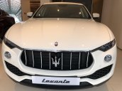 0932222253 cần bán xe Maserati Levante đời 2019 sản xuất 2018, màu trắng, nhập Ý, bảo hành