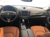 0932222253 cần bán xe Maserati Levante đời 2019 sản xuất 2018, màu trắng, nhập Ý, bảo hành