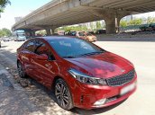 Cần bán gấp Kia Cerato 1.6AT sản xuất 2018, màu đỏ, nội thất kem, giá tốt