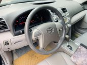 Camry Mỹ 2.5LE đời 2011 màu đen cực đẹp, giá rẻ