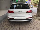 Bán Audi Q5 2.0L TFSI Quattro, sản xuất 2017, màu trắng, nhập khẩu nguyên chiếc