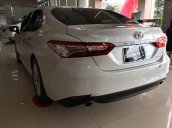 [Toyota An Sương] Bán Toyota Camry 2.5Q nhập khẩu, xe có sẵn giao ngay, số lượng có hạn