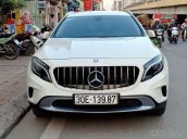 Cần bán xe Mercedes GLA200 đời 2016, màu trắng, nhập khẩu nguyên chiếc